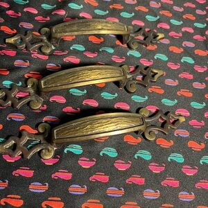 Vtg. 1971 Amerock Drawer Handles, Brass Plated Cabinet Pulls, 3  Mid Cupboard